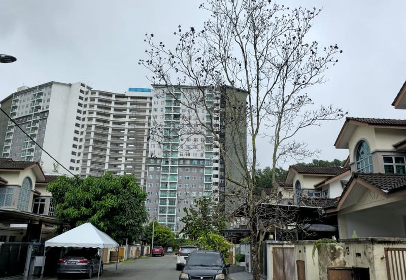 Taman Seroja, Bandar Baru Salak Tinggi