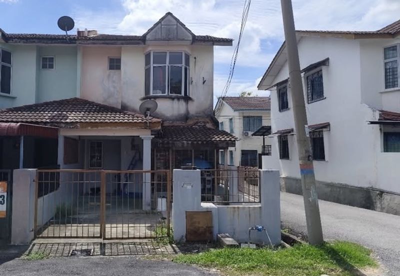 Taman Dahlia, Sepang