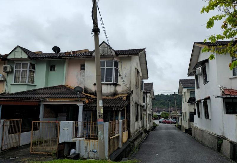 Taman Dahlia, Sepang