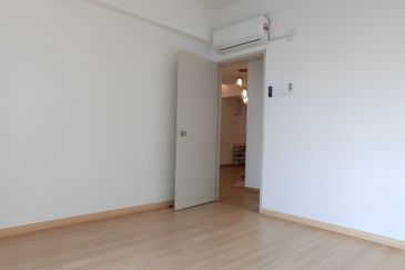 Midas Perling Apartment