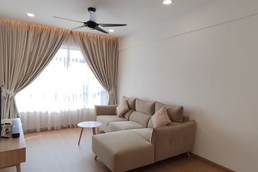 Midas Perling Apartment