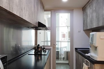 Midas Perling Apartment