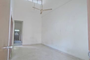 Taman ria Plentong Single storey for sale 