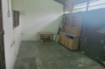 Taman ria Plentong Single storey for sale 