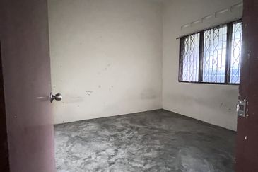 Taman ria Plentong Single storey for sale 