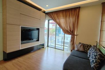 Taman Austin Heights