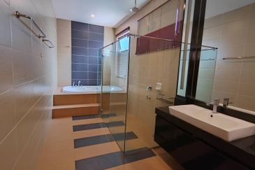 Taman Austin Heights