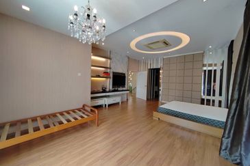 Taman Austin Heights