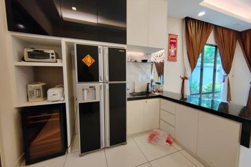 Taman Austin Heights