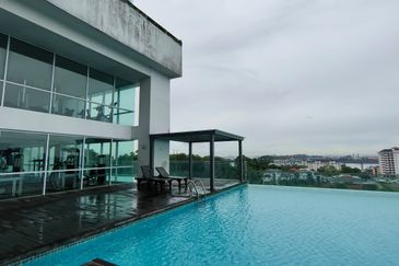 Paragon Suites @ CIQ