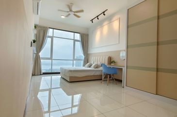 Paragon Suites @ CIQ