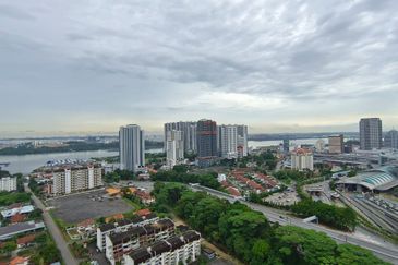 Paragon Suites @ CIQ