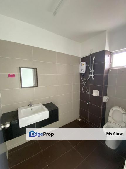 🏡 Taman Mutiara Utama Double - Storey Gem for Sale 🏡
 
Your Ideal Home Awaits in Taman Mutiara Utama!, Johor, Skudai