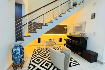 Jacaranda Garden Residence