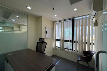 Mid valley North point office full furnished MidValley City Northpoint  Block B  - Size: 2045 sft - Condition : Fully furnished. - Available : 1st Aug