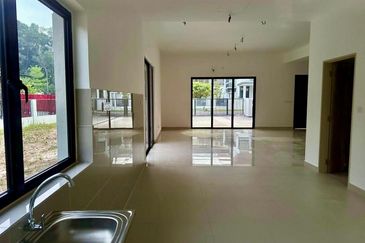 Irama villa 2 @ BK8 Bandar Kinrara Puchong Selangor