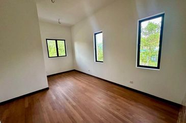 Irama villa 2 @ BK8 Bandar Kinrara Puchong Selangor