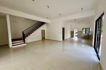 Irama villa 2 @ BK8 Bandar Kinrara Puchong Selangor