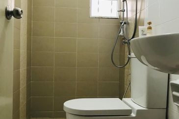 The Zest @ Kinrara 9