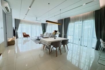 Charms of Nusantara, Setia Eco Glades