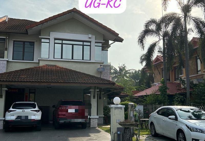 Glenmarie Cove Residence