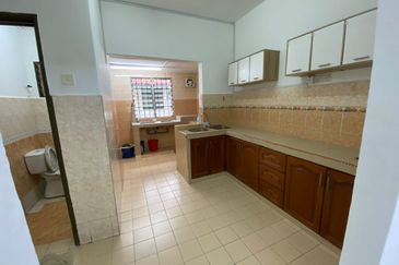 Lorong Batu Nilam 33C