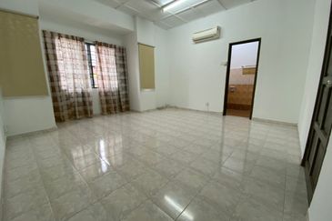 Lorong Batu Nilam 33C