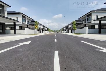 Freesia Residences @ Tropicana Aman