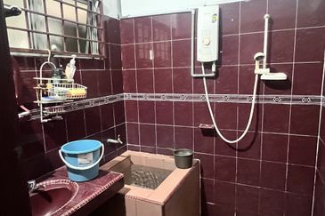 Paramount Garden (Taman Paramount)