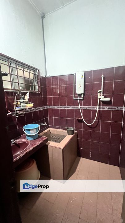 Single Storey Fully Extended Intermediate For Sale, Selangor, Petaling Jaya