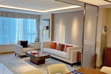 Most Suitable for Ownstay in the Mont Kiara Town/ Super Low Density/ Freehold