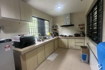 TAMAN ARENA KEPAYANG PUTRA