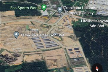 Development land in Pontian