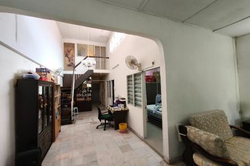 Taman Kepong (Kepong Garden)