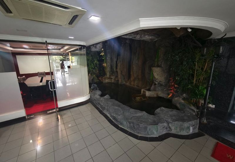 Taman Daya Kepong 5.5 Storey ShopLot 2 Lot for Sale