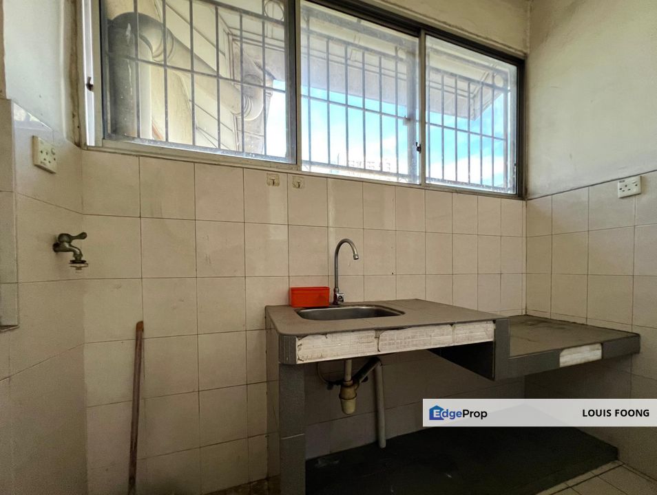 Vista Magna Kepong Condo Apartment Below Market for Sale, Kuala Lumpur, Kepong