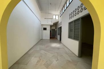 Taman Kepong (Kepong Garden)