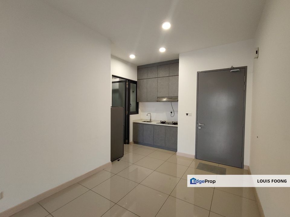 Aster Green Residence Sri Petaling Basic Renovated Unit for Sale, Kuala Lumpur, Salak Selatan