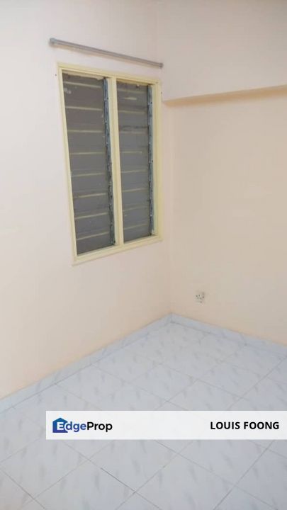 Hijau Ria Apartment Clean & Neat Unit for Sale, Kuala Lumpur, Kepong