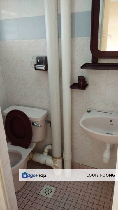 Hijau Ria Apartment Clean & Neat Unit for Sale, Kuala Lumpur, Kepong