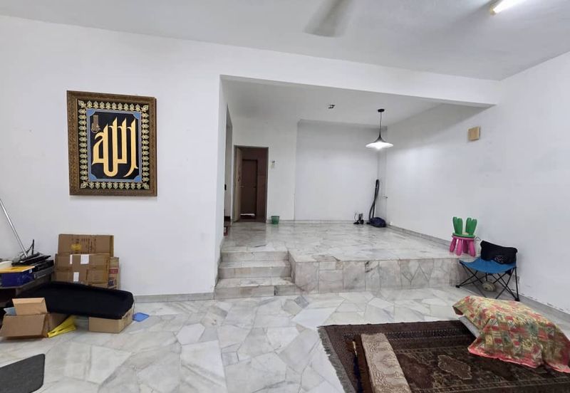 Bandar Menjalara (Desa Seri Mahkota)