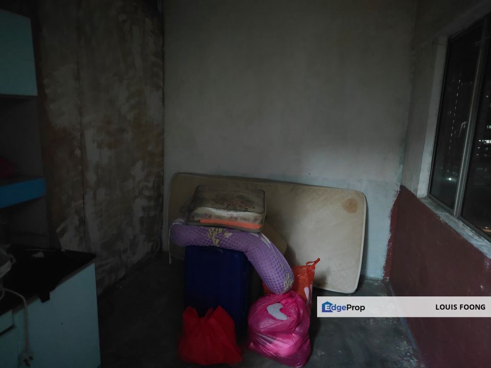 Suria Magna Apartment Basic Partition 4 Rooms Unit for Sale, Kuala Lumpur, Kepong