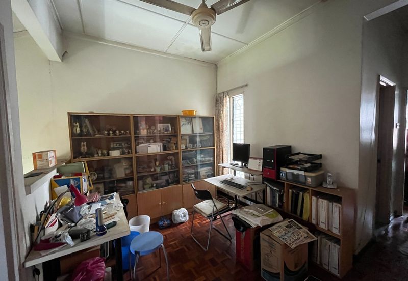 Subang Jaya Jalan USJ Double Storey Freehold Terraced Landed House for Sale