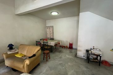 Subang Jaya Jalan USJ Double Storey Freehold Terraced Landed House for Sale