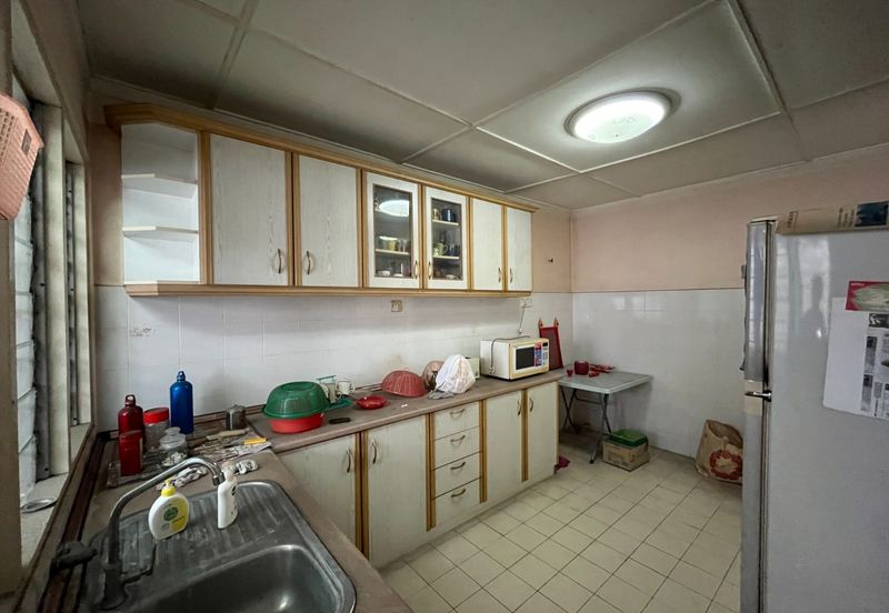 Subang Jaya Jalan USJ Double Storey Freehold Terraced Landed House for Sale