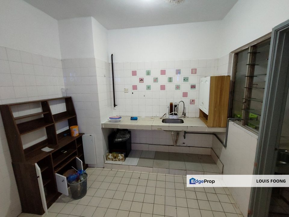 Casa Magna Condo Kepong Spacious Corner Unit for Sale, Kuala Lumpur, Kepong