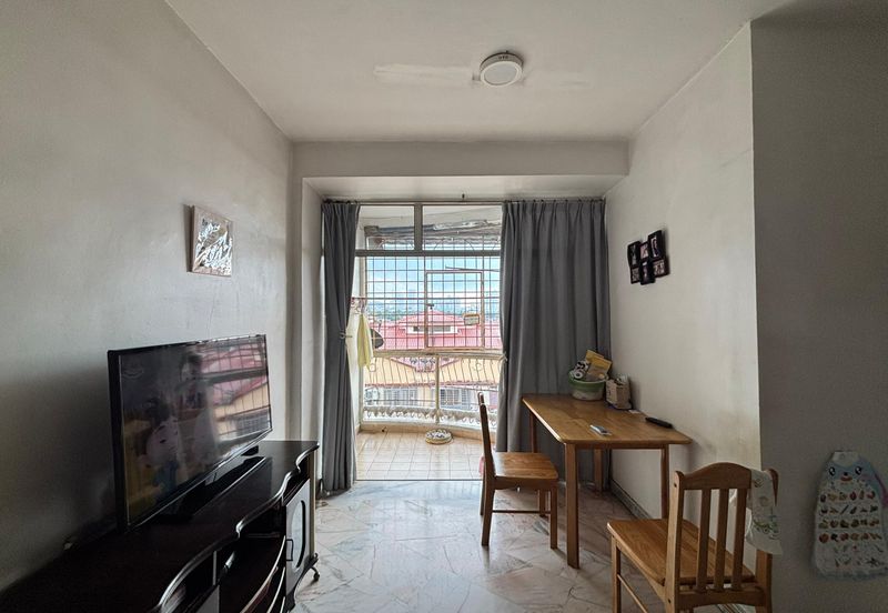 Greenview Apartments