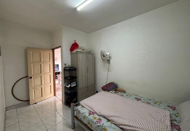 Greenview Apartments