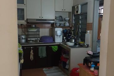 Perdana Exclusive Condominium