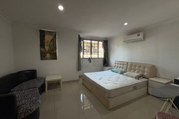 Laman Rimbunan Kepong 2.5 Storey Terraced House for Sale